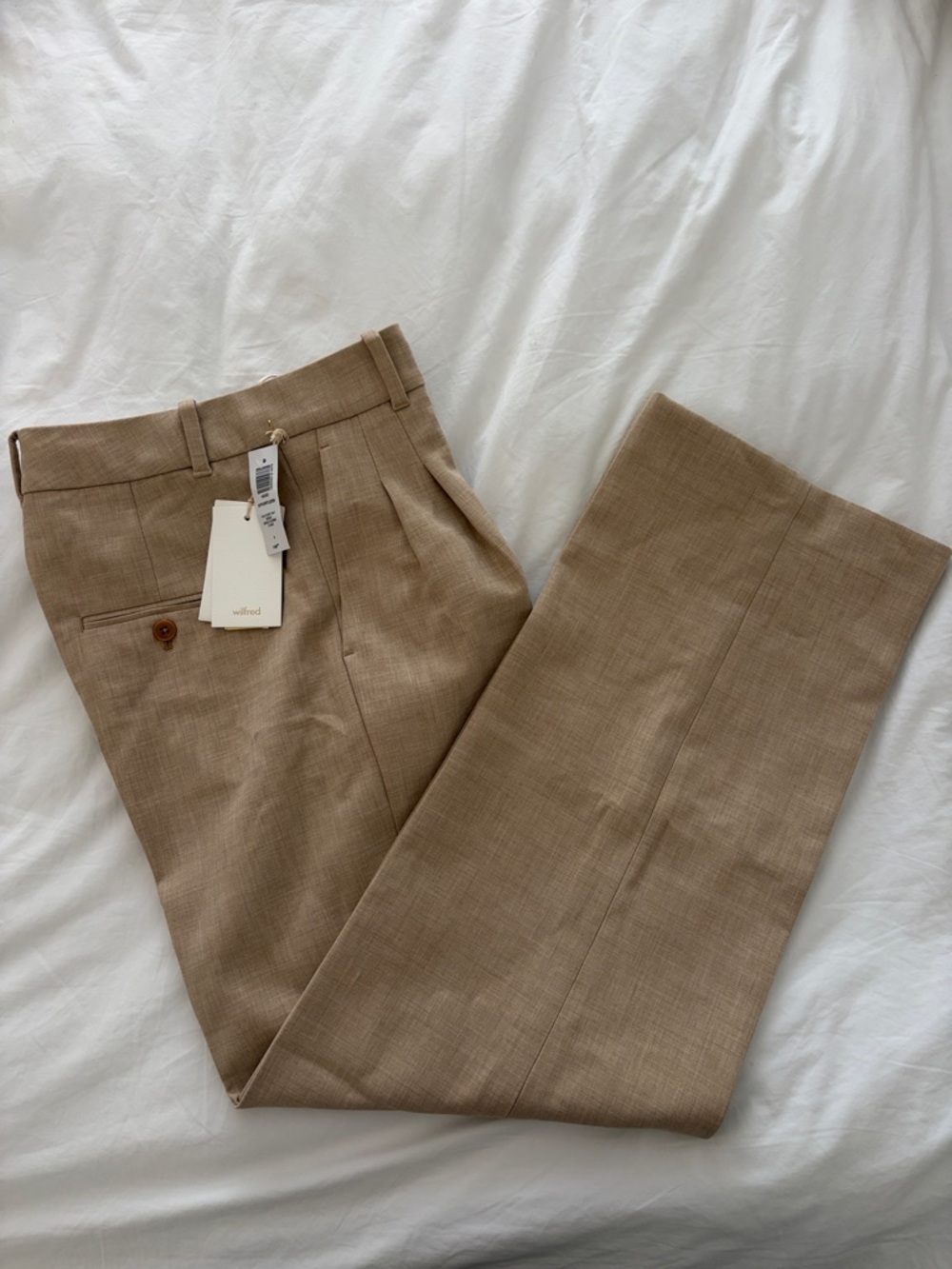 Aritzia Wilfred Tan Womens Pleated Dress Trousers